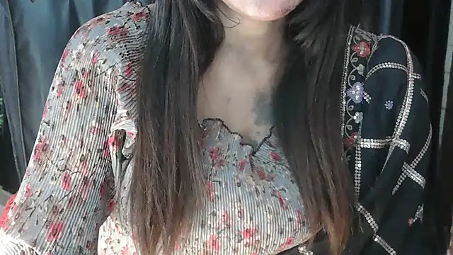 Snapshot of JannatDoll1 chatting on February 24, 7:41 pm JannatDoll1 online show from February 24, 7:41 pm