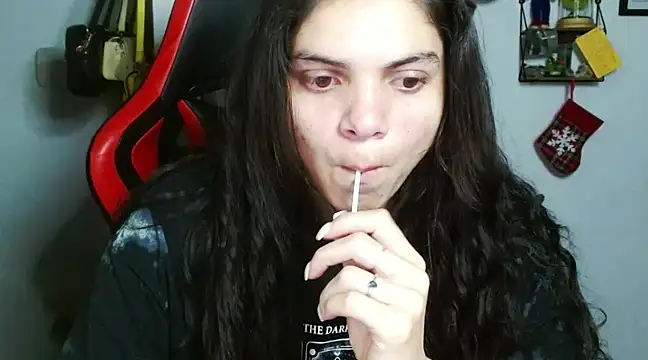 Nikkykora15 online show from December 21, 1:58 am