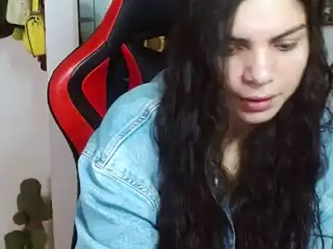 Nikkykora15 online show from December 24, 9:44 pm