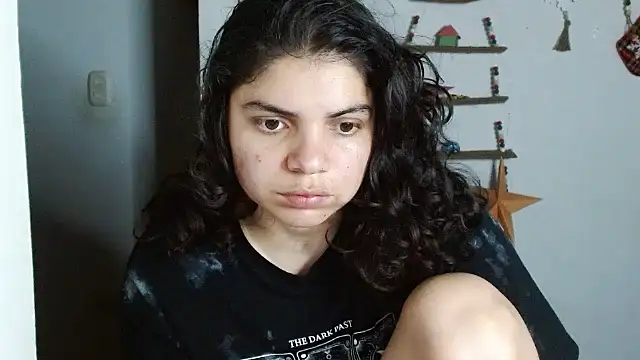 Nikkykora15 online show from December 20, 1:34 am