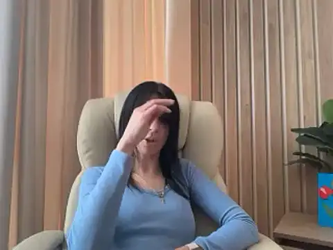 Snapshot of InjaAtHome chatting on April 23, 12:29 pm InjaAtHome online show from April 23, 12:29 pm