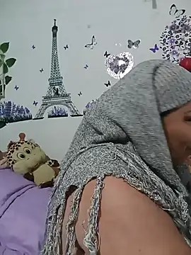 Alyona21 online show from June 26, 2:05 am
