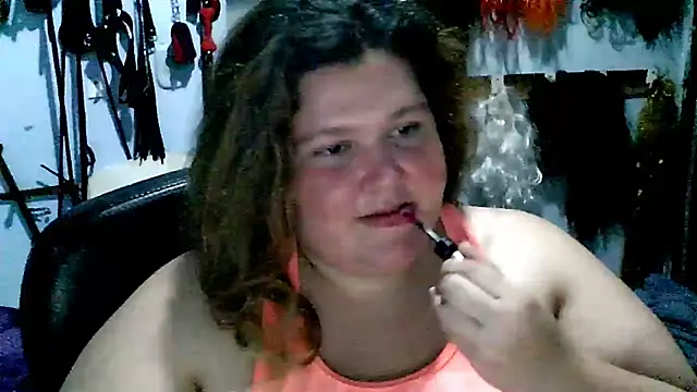 Snapshot of squirt322bbw chatting on January 19, 6:21 pm squirt322bbw online show from January 19, 6:21 pm