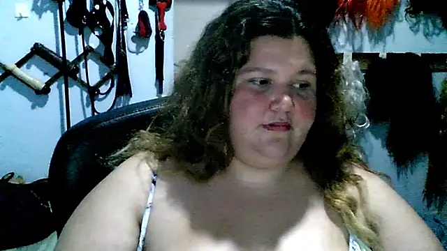 Snapshot of squirt322bbw chatting on February 2, 9:56 pm squirt322bbw online show from February 2, 9:56 pm