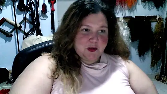 Snapshot of squirt322bbw chatting on February 22, 11:57 pm squirt322bbw online show from February 22, 11:57 pm