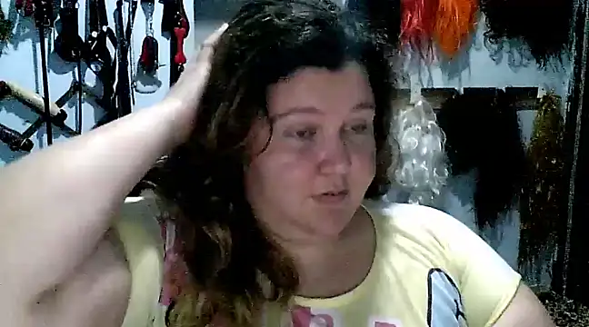 Snapshot of squirt322bbw chatting on February 25, 3:31 am squirt322bbw online show from February 25, 3:31 am