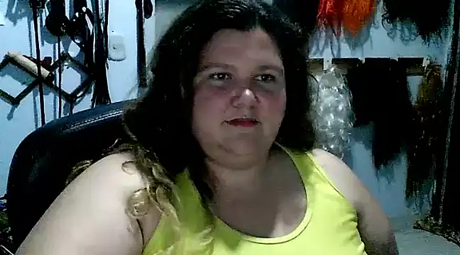 Snapshot of squirt322bbw chatting on March 6, 1:58 am squirt322bbw online show from March 6, 1:58 am