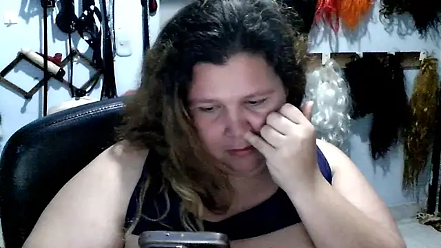 Snapshot of squirt322bbw chatting on March 9, 1:35 am squirt322bbw online show from March 9, 1:35 am