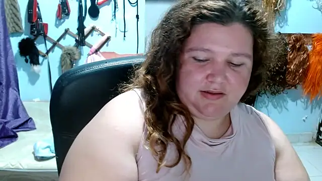 Snapshot of squirt322bbw chatting on September 11, 4:07 pm squirt322bbw online show from September 11, 4:07 pm