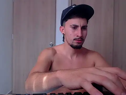 ChrisDamon online show from September 19, 2:40 pm