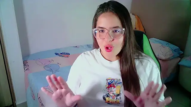  alicia z online show from January 15, 5:15 pm