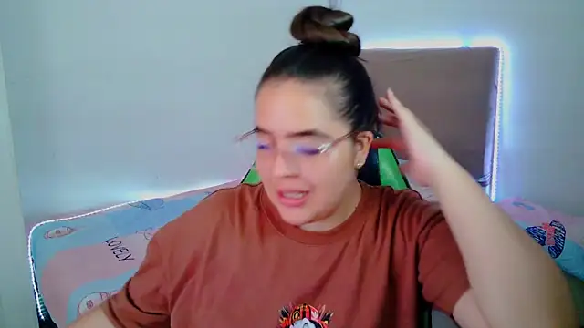  alicia z online show from February 7, 7:49 pm