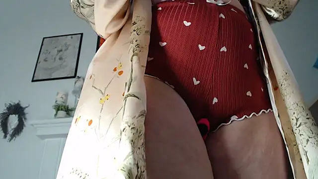 AuroraWillows online show from February 15, 3:58 am