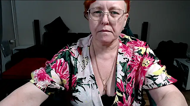 JoannaAndNeighbour online show from February 24, 12:58 pm