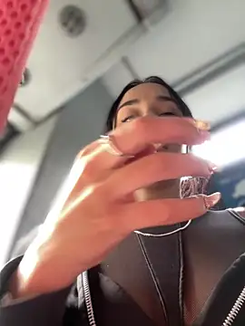   IRIS   online show from January 8, 10:16 pm