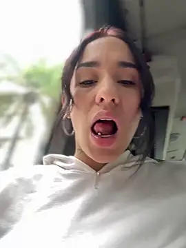   IRIS   online show from January 9, 5:54 pm