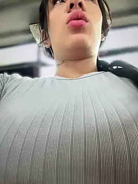   IRIS   online show from February 6, 8:23 pm