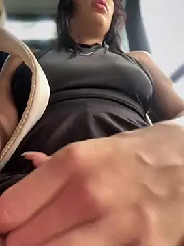   IRIS   online show from March 8, 2:51 pm