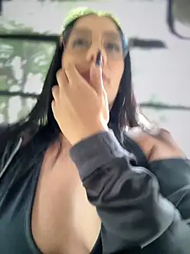   IRIS   online show from October 8, 3:31 pm