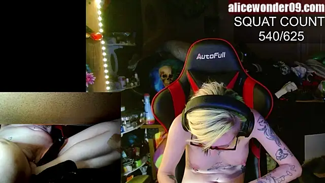 alicewonder09 online show from January 26, 7:42 am