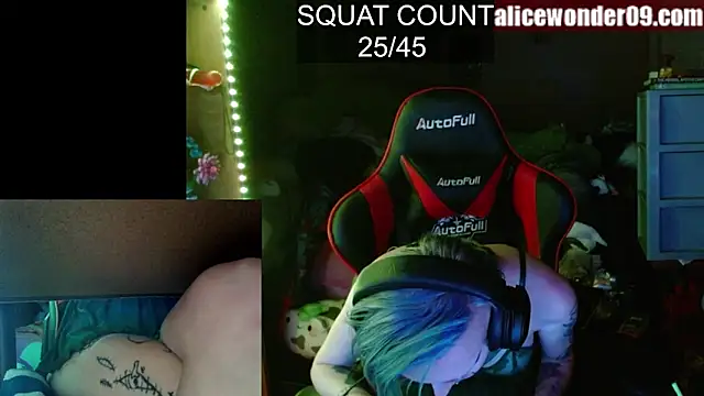 alicewonder09 online show from February 17, 5:36 am