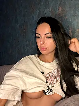 Snapshot of amandaX06 chatting on January 5, 5:38 pm amandaX06 online show from January 5, 5:38 pm