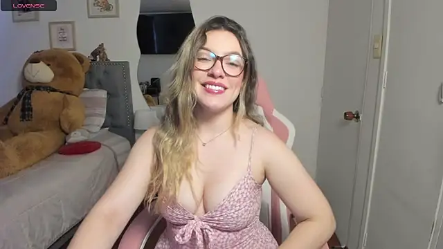 samysweet 8 online show from May 16, 9:13 pm