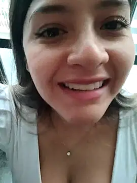 alana 69 online show from September 24, 6:33 pm