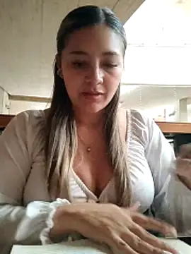 alana 69 online show from April 30, 9:19 pm