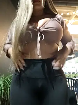 alana 69 online show from May 6, 11:32 pm