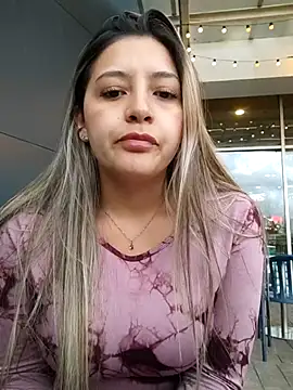 alana 69 online show from May 20, 10:38 pm