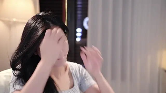 Ocean--Lili online show from September 22, 2:08 pm