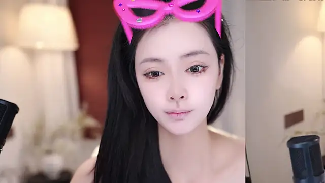 Ocean--Lili online show from October 13, 2:17 pm