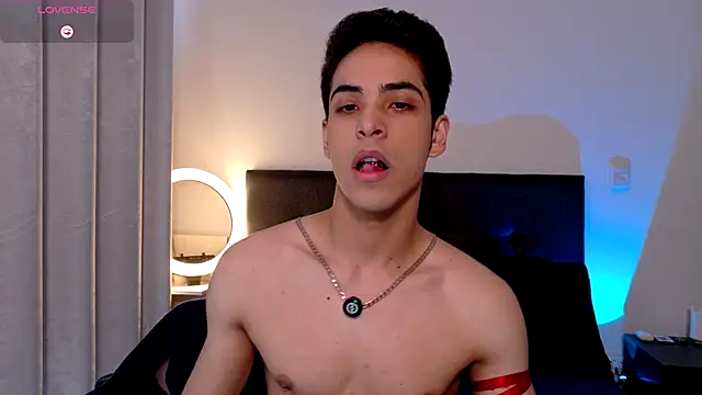 Snapshot of aodaboyyy chatting on October 8, 12:58 pm aodaboyyy online show from October 8, 12:58 pm