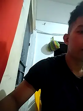 Snapshot of riobamba1 chatting on March 12, 10:21 am riobamba1 online show from March 12, 10:21 am