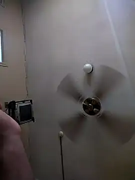 Snapshot of riobamba1 chatting on March 18, 3:37 pm riobamba1 online show from March 18, 3:37 pm