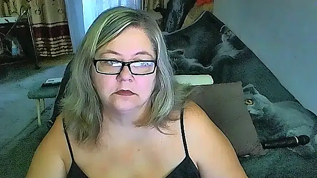 Snapshot of sex2 chatting on September 24, 11:19 pm sex2 online show from September 24, 11:19 pm