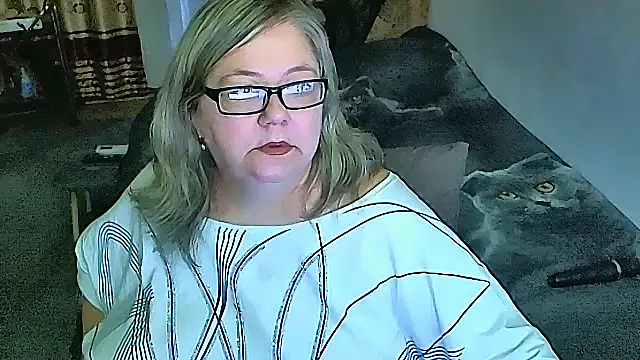 Snapshot of sex2 chatting on October 25, 12:51 am sex2 online show from October 25, 12:51 am