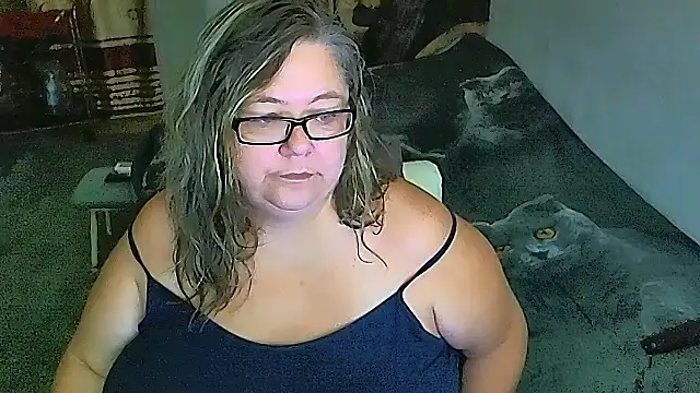 Snapshot of sex2 chatting on January 19, 2:15 am sex2 online show from January 19, 2:15 am