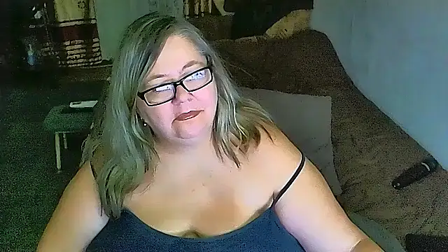 Snapshot of sex2 chatting on January 31, 7:11 pm sex2 online show from January 31, 7:11 pm