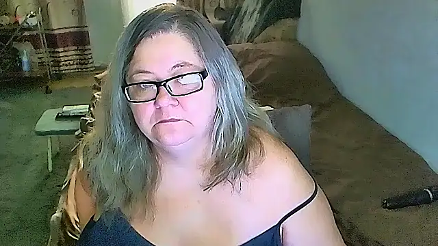 Snapshot of sex2 chatting on February 3, 2:53 am sex2 online show from February 3, 2:53 am