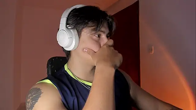 Giordano Russo online show from November 12, 4:35 am