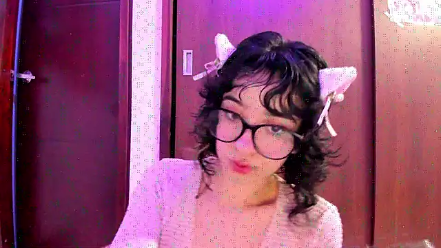  Lunnaa  online show from October 27, 12:58 am