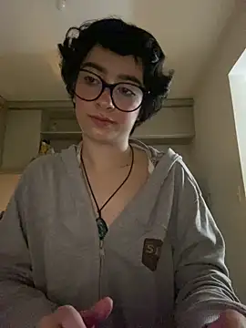  Lunnaa  online show from April 1, 1:06 am