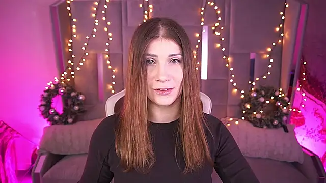 Snapshot of CassandraGood chatting on January 6, 6:50 am CassandraGood online show from January 6, 6:50 am