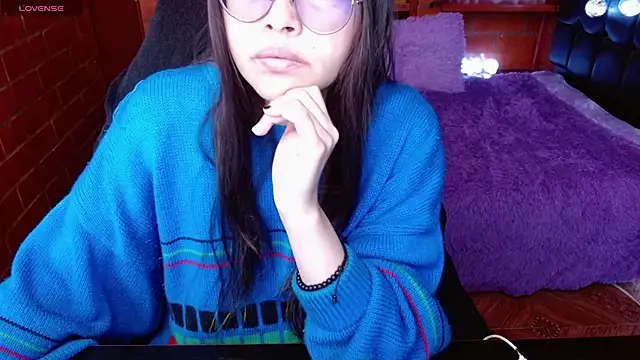 MidoriQuiinn online show from May 10, 4:23 pm