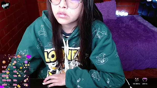 MidoriQuiinn online show from May 13, 4:26 pm