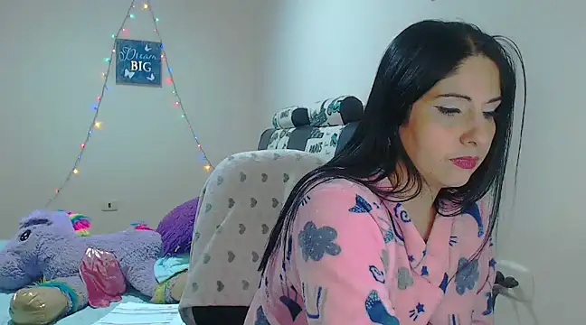 sahtlove1 online show from December 11, 3:02 am