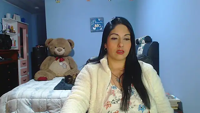 Snapshot of sahtlove1 chatting on May 15, 11:45 pm sahtlove1 online show from May 15, 11:45 pm