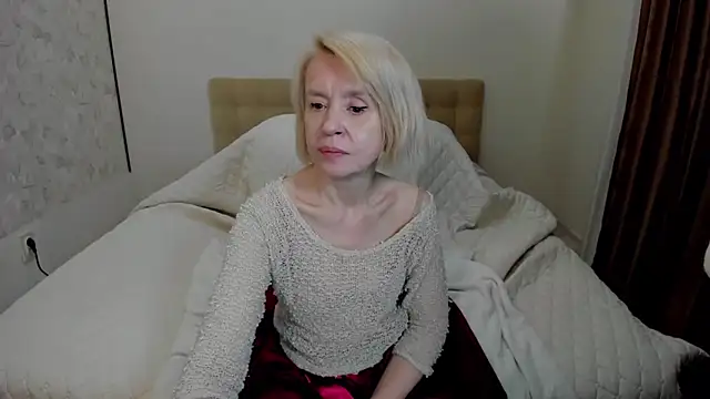 Snapshot of aminalive chatting on February 8, 6:01 pm aminalive online show from February 8, 6:01 pm